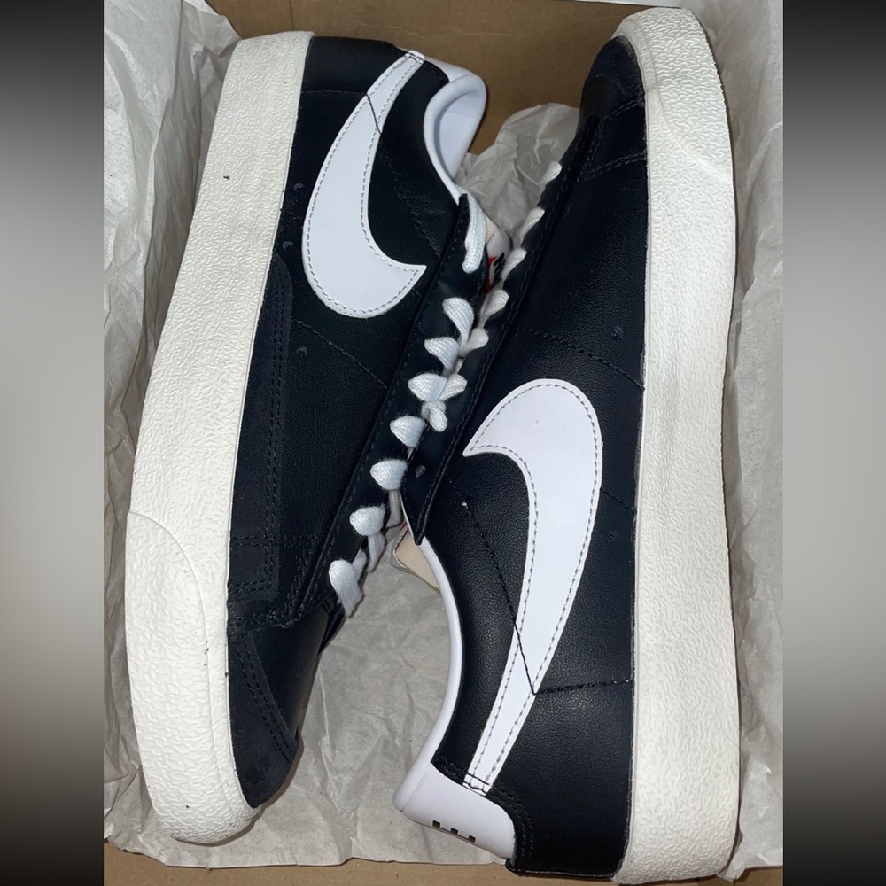 Nike blazer low 77